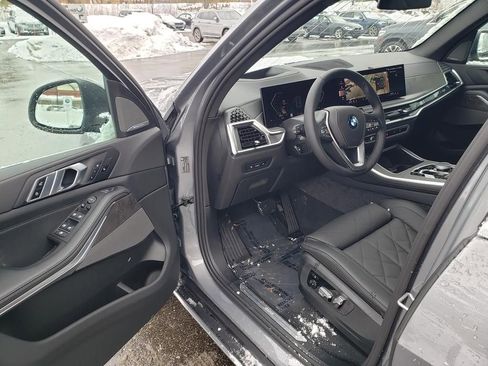 New 2026 BMW X5 xDrive40i w/ Climate Comfort Package image 10