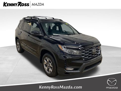Used 2022 Honda Passport TrailSport image 1
