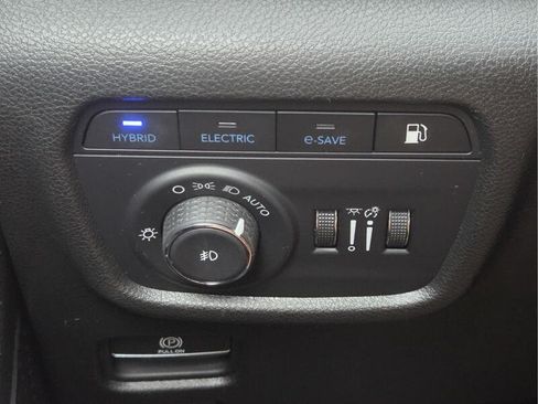 Used 2024 Jeep Grand Cherokee Limited 4xe AWD/4WD image 30
