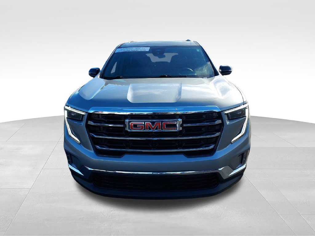Used 2026 GMC Acadia Elevation w/ Elevation Premium Package FWD image 8