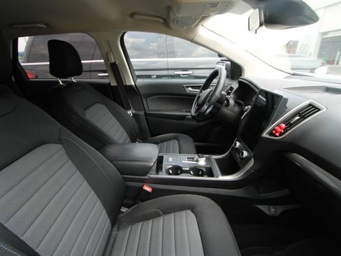 Used 2023 Ford Edge SE AWD/4WD image 16
