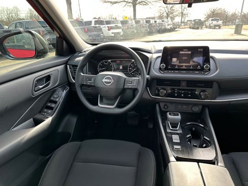 New 2026 Nissan Rogue S image 22