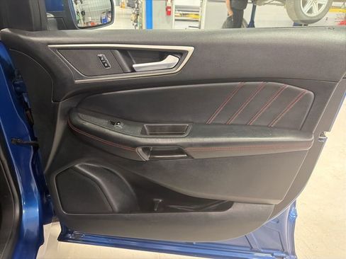 Used 2023 Ford Edge ST-Line image 36