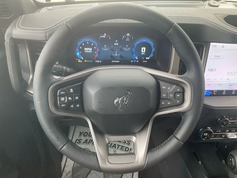 New 2026 Ford Bronco Outer Banks w/ Sasquatch Package AWD/4WD image 21