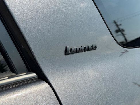 Used 2019 Toyota 4Runner Limited RWD image 8