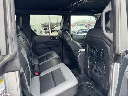 Used 2024 Ford Bronco Big Bend image 10