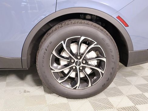 New 2026 Lincoln Nautilus Premier image 18