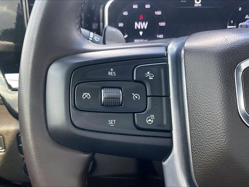 Used 2024 GMC Sierra 1500 SLT w/ SLT Premium Plus Package AWD/4WD image 20