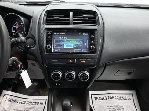 Used 2021 Mitsubishi Outlander Sport AWD image 16