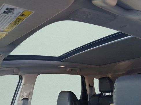 Used 2025 Acura MDX FWD w/ Technology Package image 18