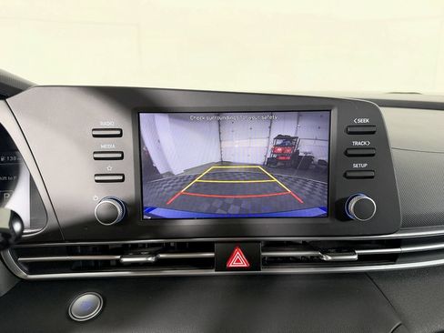 Used 2023 Hyundai Elantra SEL FWD image 57