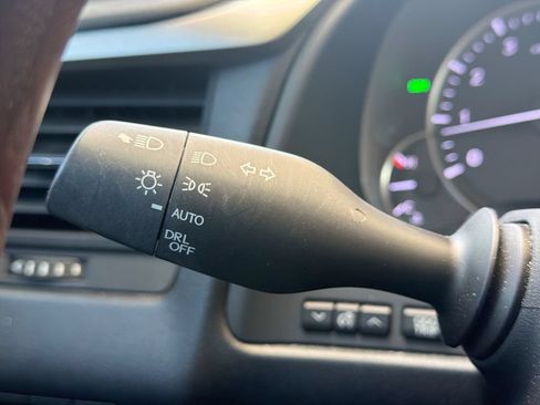 Used 2020 Lexus RX 350L FWD w/ Premium Package image 28