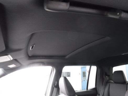 Used 2023 Honda Ridgeline Black Edition image 17