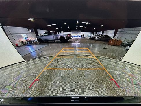 Used 2026 Chevrolet Blazer LT FWD image 17