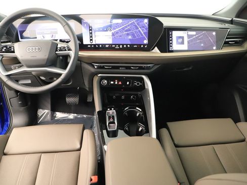 New 2026 Audi Q5 Premium Plus image 18