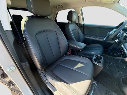 Used 2023 Hyundai Ioniq 5 SEL image 15