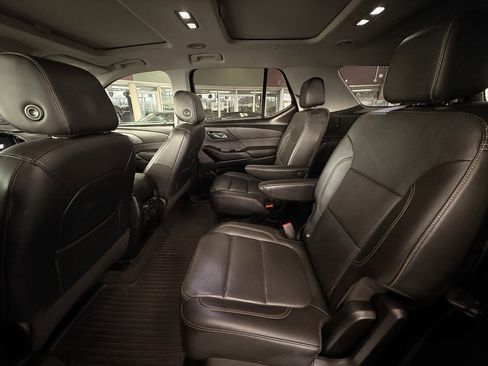 Used 2020 Chevrolet Traverse Premier w/ LPO, Floor Liner Package image 26