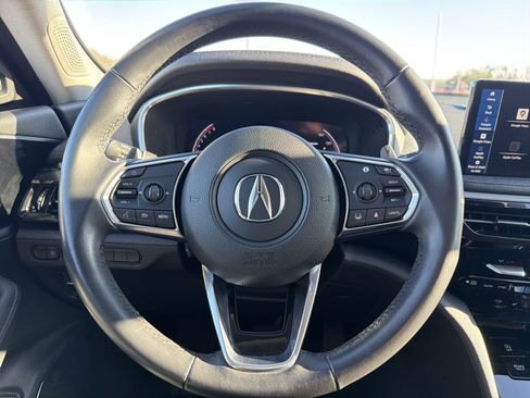 Used 2025 Acura MDX SH-AWD image 18