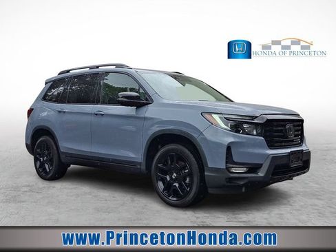 Certified 2024 Honda Passport Black Edition image 1
