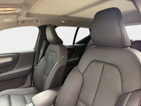Used 2026 Volvo XC40 B5 Plus AWD/4WD image 20