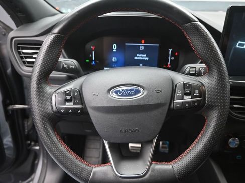 Certified 2023 Ford Escape ST-Line w/ Tech Pack #1 FWD image 3