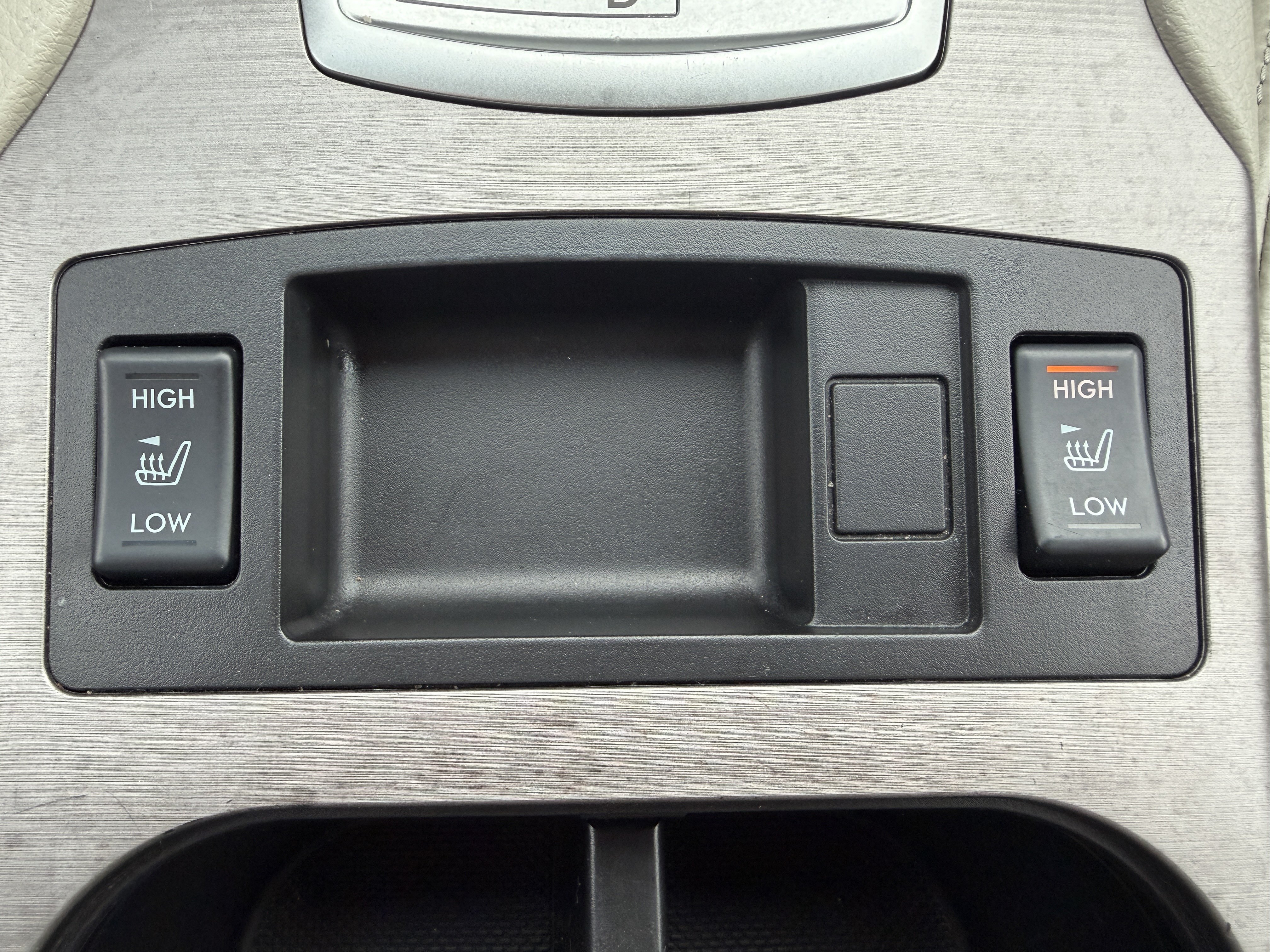 Used 2013 Subaru Outback 2.5i Limited AWD/4WD image 29