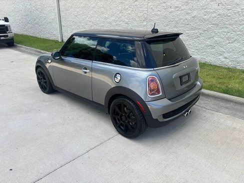 Used 2008 MINI Cooper S FWD image 2