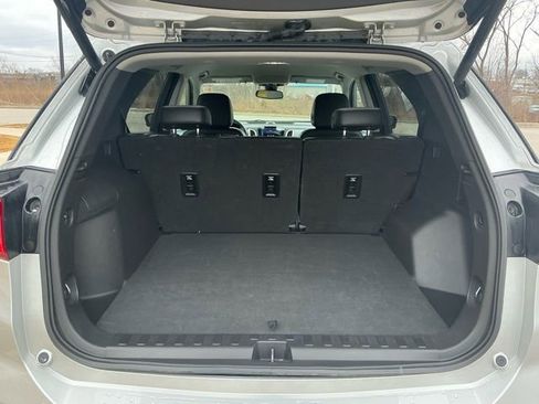 Used 2019 Chevrolet Equinox Premier image 11