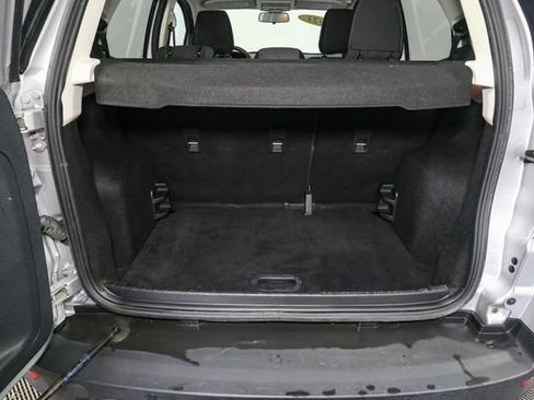 Used 2021 Ford EcoSport SE FWD image 11