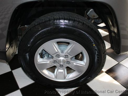 Used 2012 Jeep Liberty Sport image 32