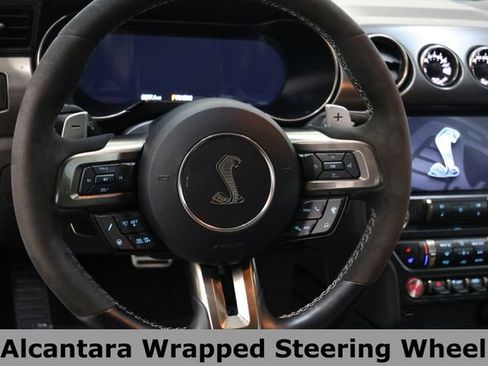 Used 2022 Ford Mustang Shelby GT500 w/ Technology Package RWD image 36