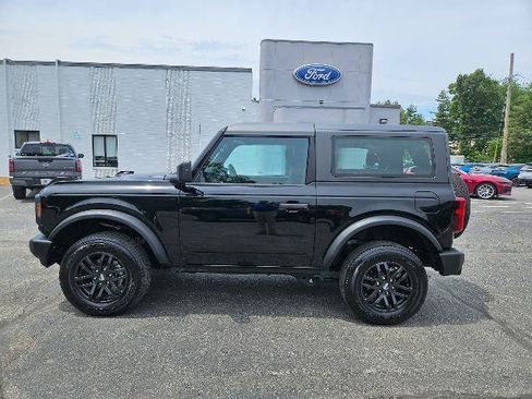 Certified 2025 Ford Bronco 2-Door AWD/4WD image 8