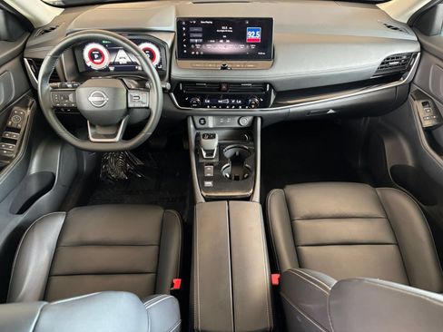 Used 2026 Nissan Rogue SL FWD image 35