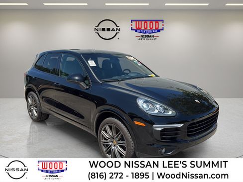 Used 2018 Porsche Cayenne AWD/4WD image 1