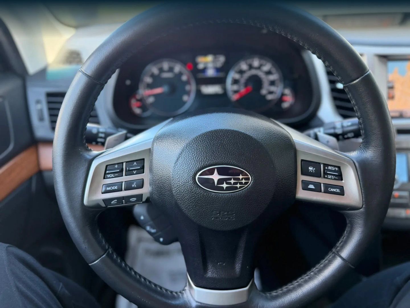 Used 2014 Subaru Outback 2.5i Limited AWD/4WD image 21