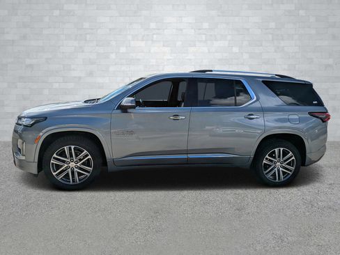 Used 2023 Chevrolet Traverse High Country image 8