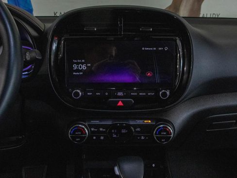 Used 2025 Kia Soul GT-Line image 4