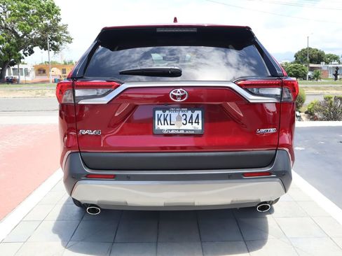 Used 2024 Toyota RAV4 Limited FWD image 6