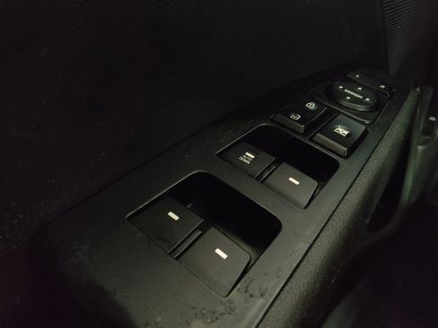Used 2018 Hyundai Elantra SE w/ SE Connectivity Package 04 FWD image 27