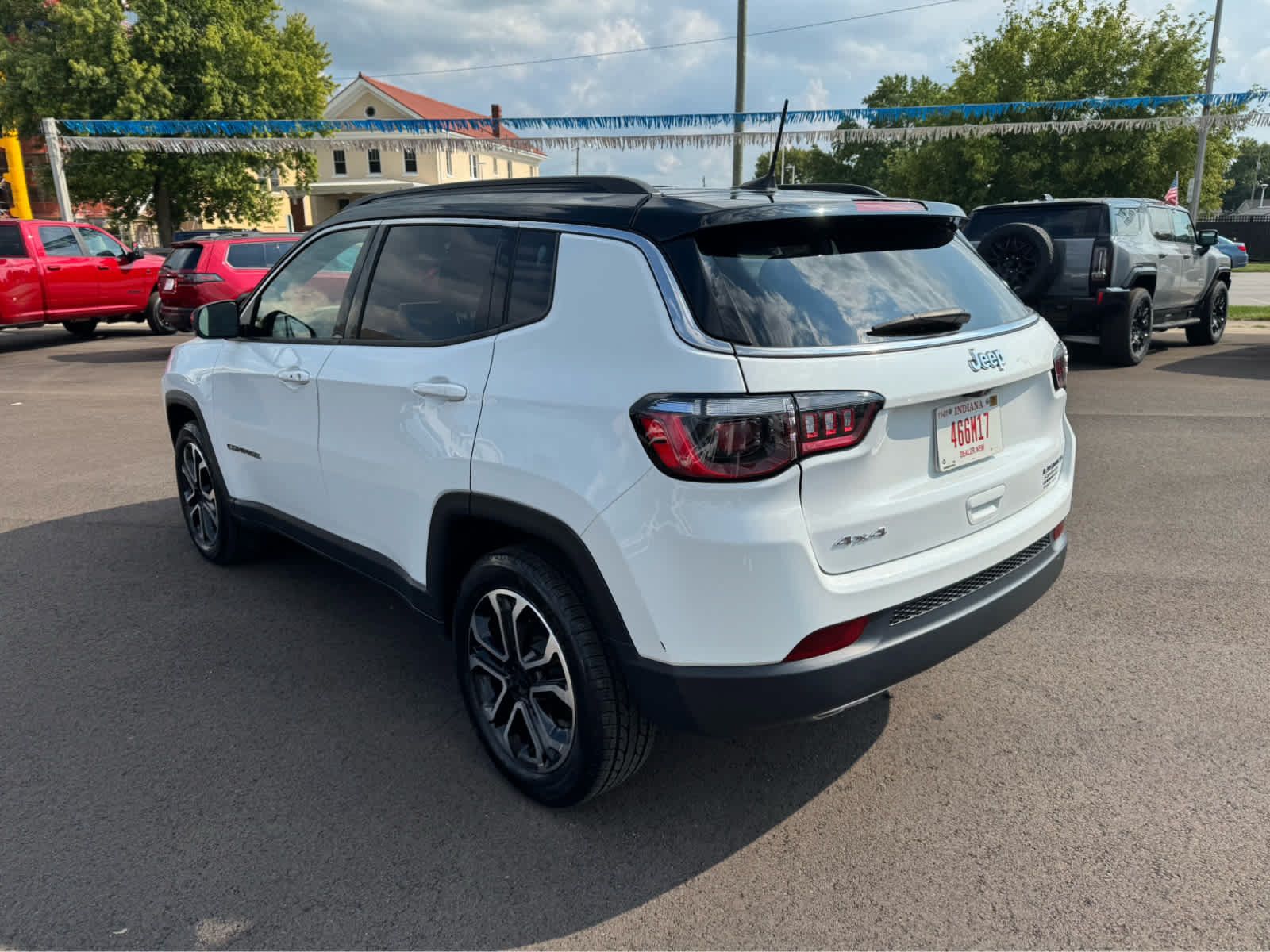 Used 2023 Jeep Compass Limited AWD/4WD image 4