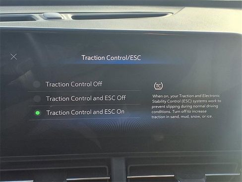 Used 2025 Chevrolet Trax LT w/ LT Convenience Package image 51