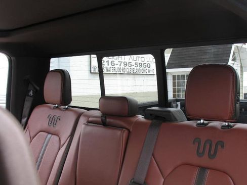 Used 2019 Ford F150 King Ranch w/ Equipment Group 601A Luxury AWD/4WD image 33