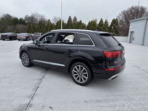 Used 2019 Audi Q7 3.0T Premium Plus w/ Premium Plus Package image 3