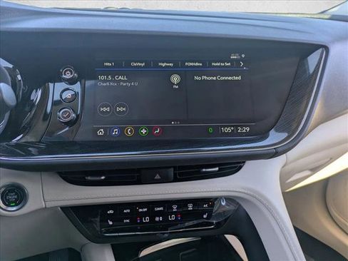 Used 2023 Buick Envision Essence image 12