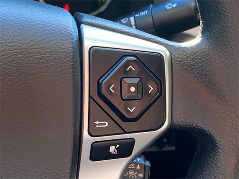 Used 2018 Toyota Tundra 1794 Edition image 19