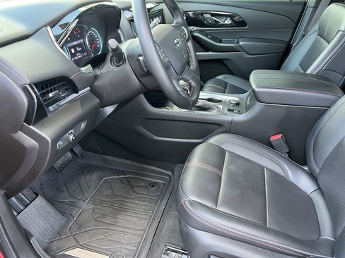Used 2024 Chevrolet Traverse RS AWD/4WD image 15