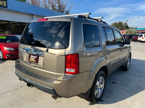 Used 2011 Honda Pilot EX-L image 5