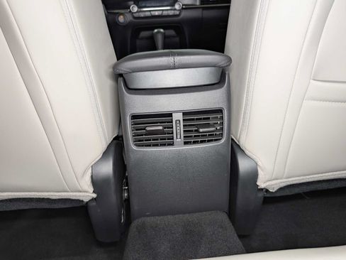 Certified 2024 MAZDA CX-30 AWD 2.5 S w/ Preferred Package image 21