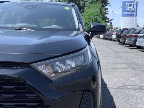Used 2021 Toyota RAV4 LE w/ Carpet Mat Package (TMS) AWD/4WD image 3