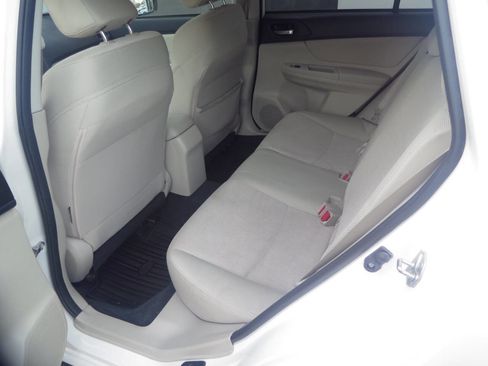 Used 2013 Subaru Crosstrek 2.0i Premium image 14